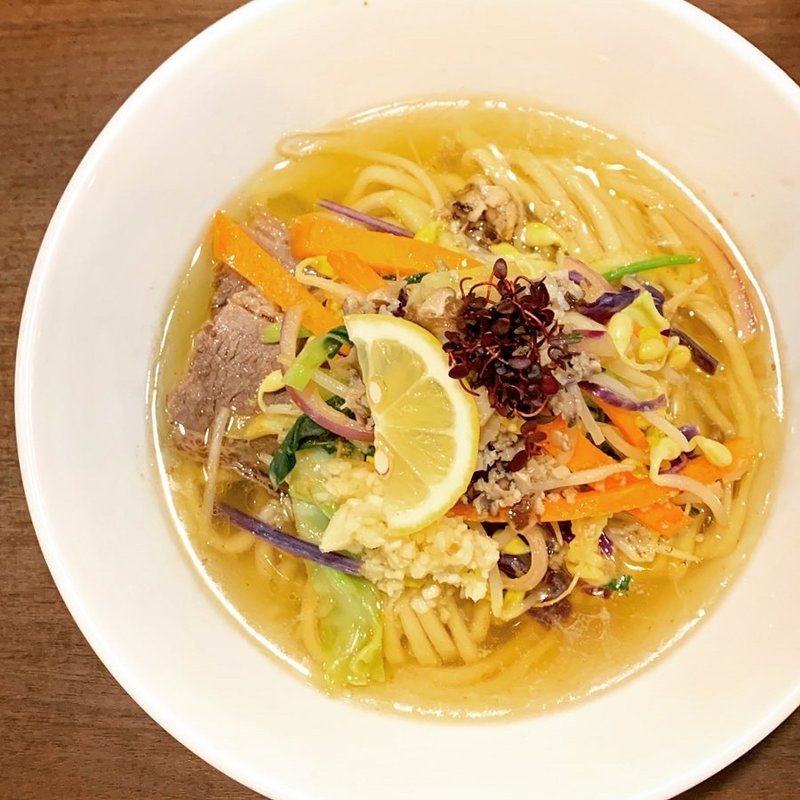 限定　ニンニク入れますか？和牛の塩野郎(八咫烏)