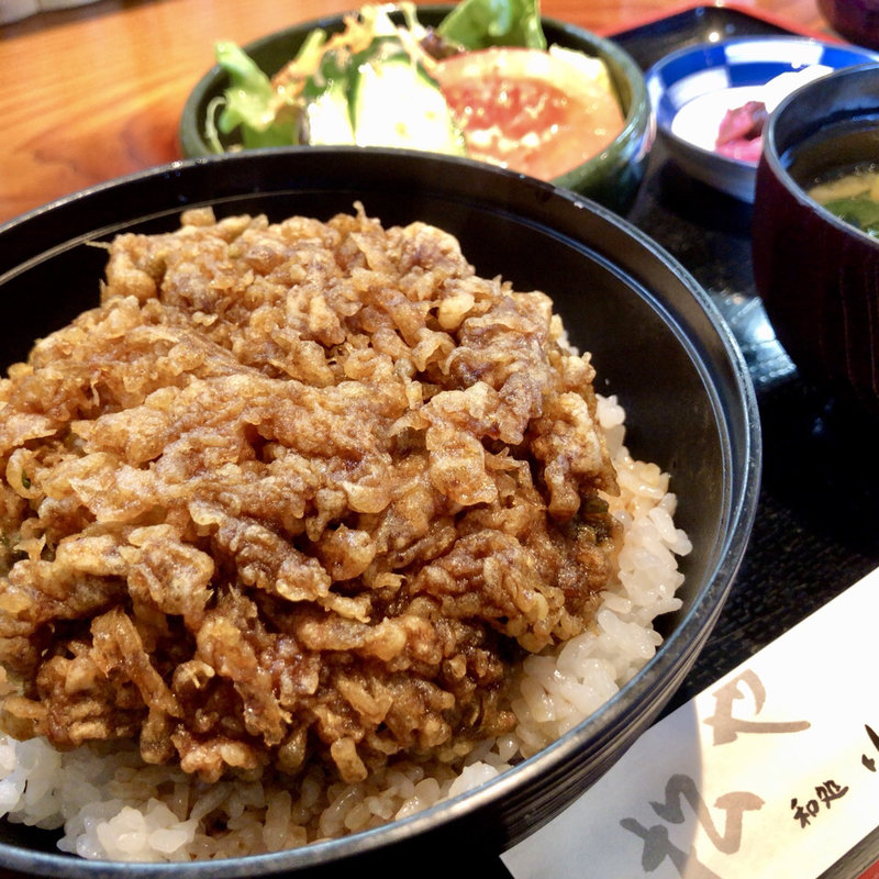 貝柱のかき揚げ天丼(和処 小松や)
