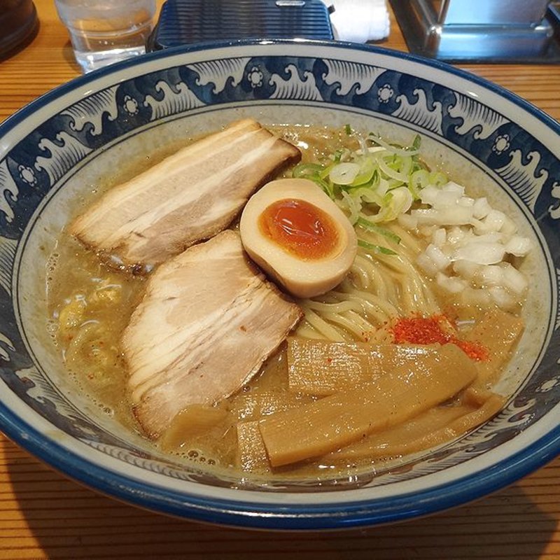 濃厚にぼし玉子とじらーめん(こだわり麺工房 たご)