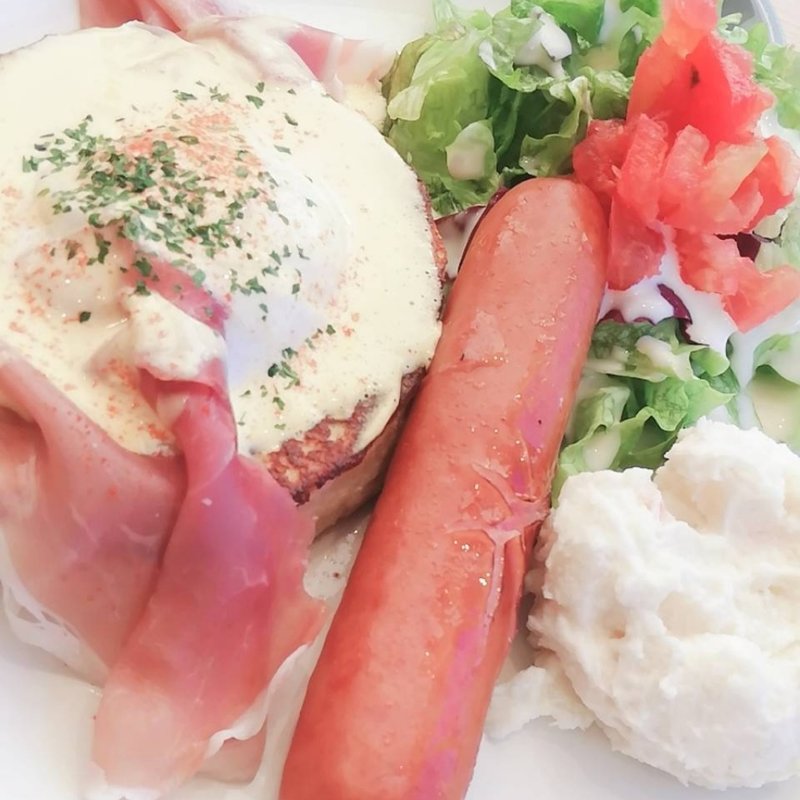 エッグベネディクト(ivorish 立川（アイボリッシュ）)