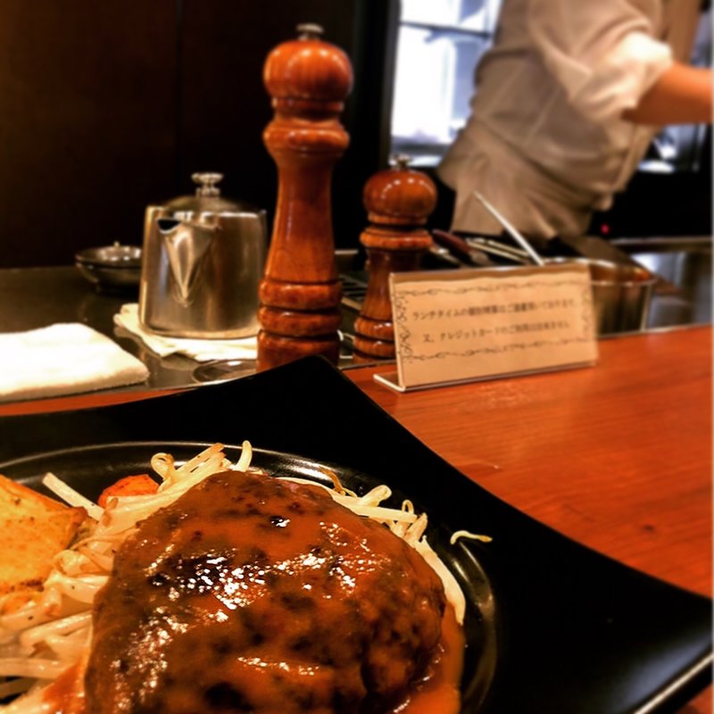 超熟成黒毛和牛ステーキランチ 100g(鉄板焼 宮地)