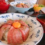 松阪牛 ローストビーフ丼(英虞のうみ （アゴノウミ）)