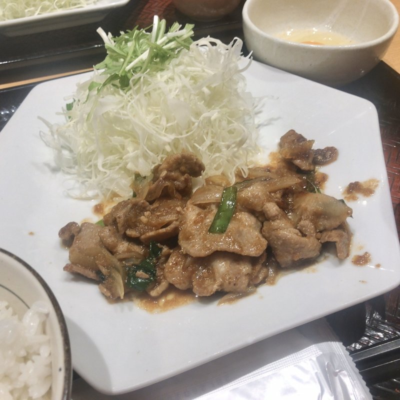 四元豚の生姜焼き定食(大戸屋 御徒町南口店 )