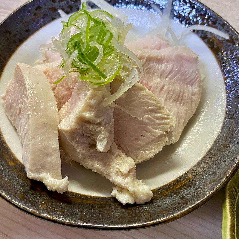 蒸し鶏ピリ辛ダレ(魚介別館 のみすけ)