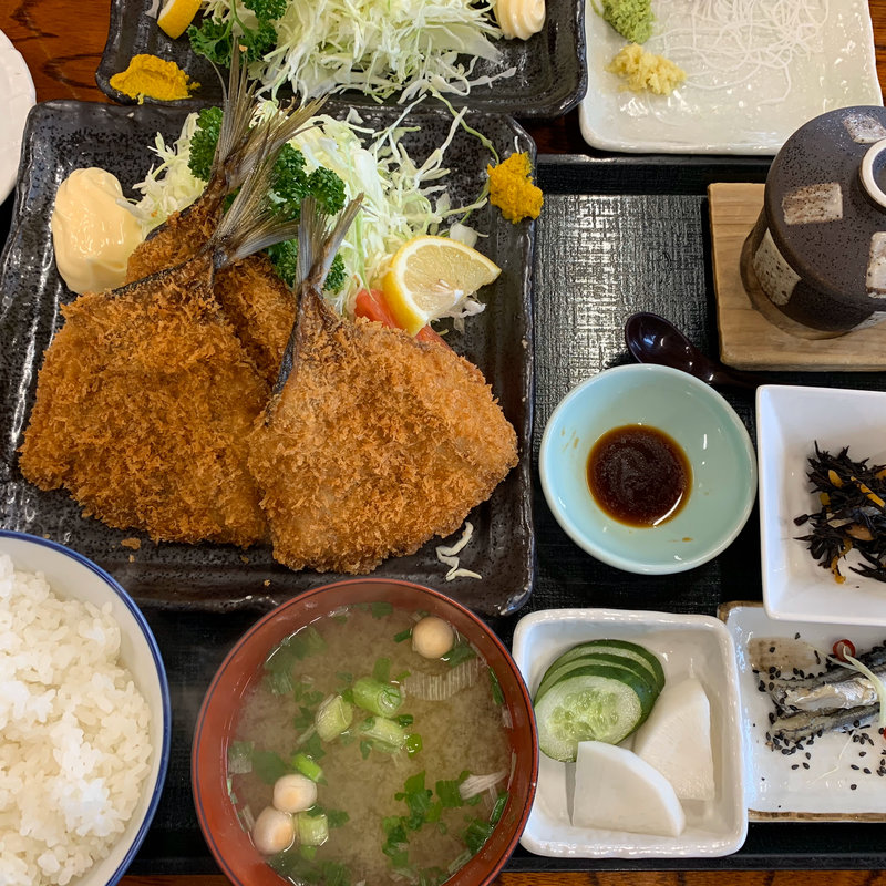 鯵フライ定食(お食事処まるに )