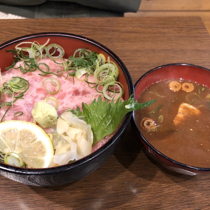 ネギトロ丼(屯舍)