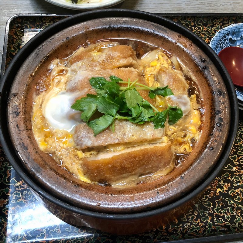 カツ頭(しまだ)