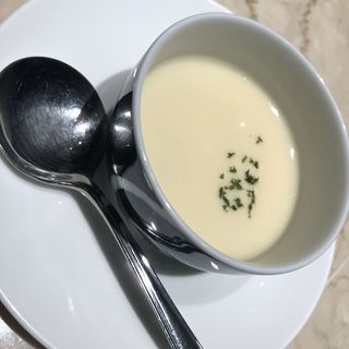 コーンスープ(六角堂 グリル&バー)
