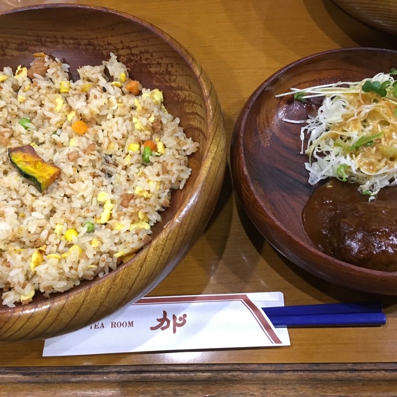 ハンバーグピラフ(カド)