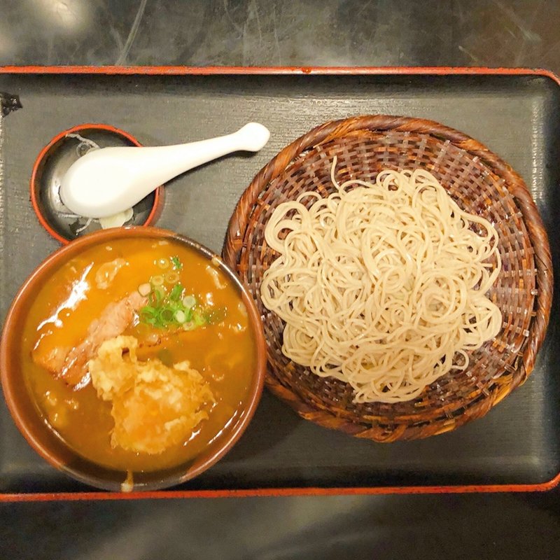 もち豚カレー付け（半熟卵の天ぷらトッピング）(長生庵 （ちょうせいあん）)