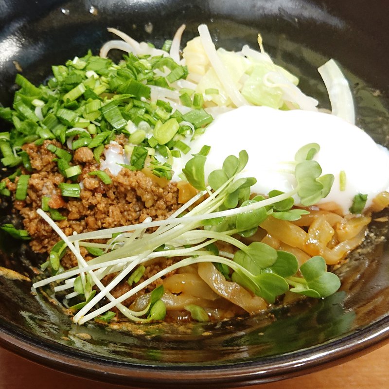 重慶汁なし担々麺(麺処よっちゃん)