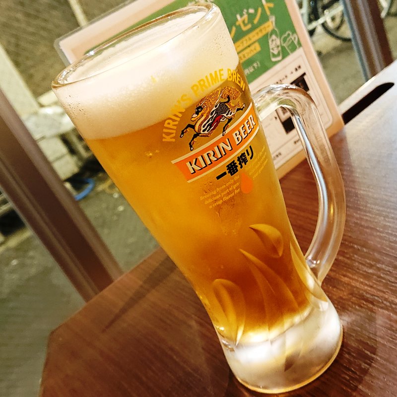 生ビール（中ジョッキ）(やきとり家 すみれ 川崎店)
