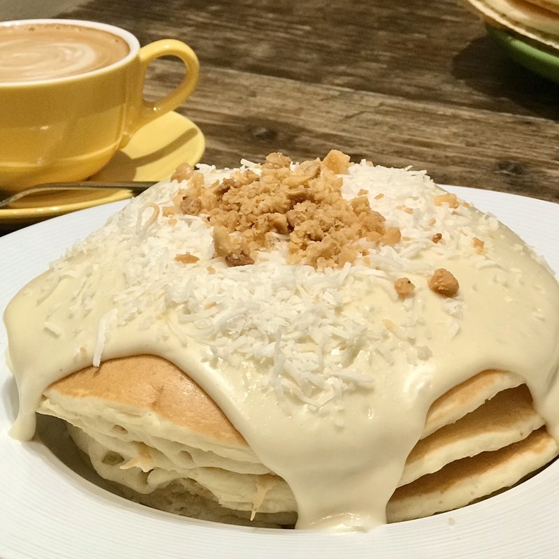 ココナッツパンケーキ(エッグセレント)