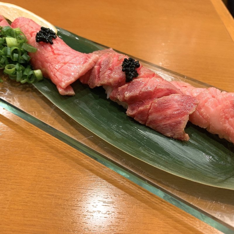 黒毛和牛寿司(肉バルKACCHAN 池袋西口本店)