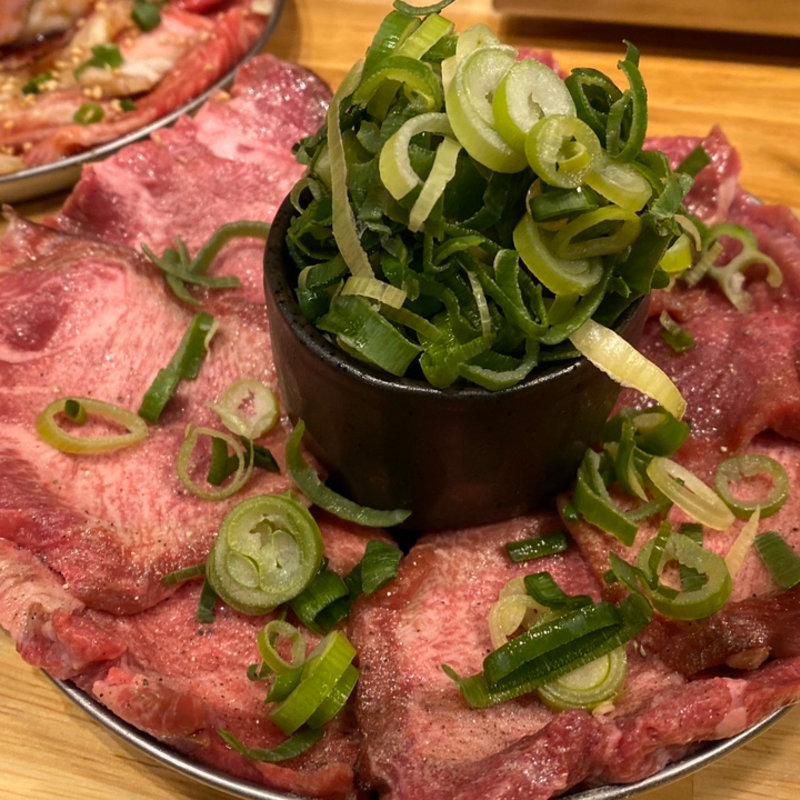 九条ネギタン(焼肉・ホルモン酒場 まるぞう)