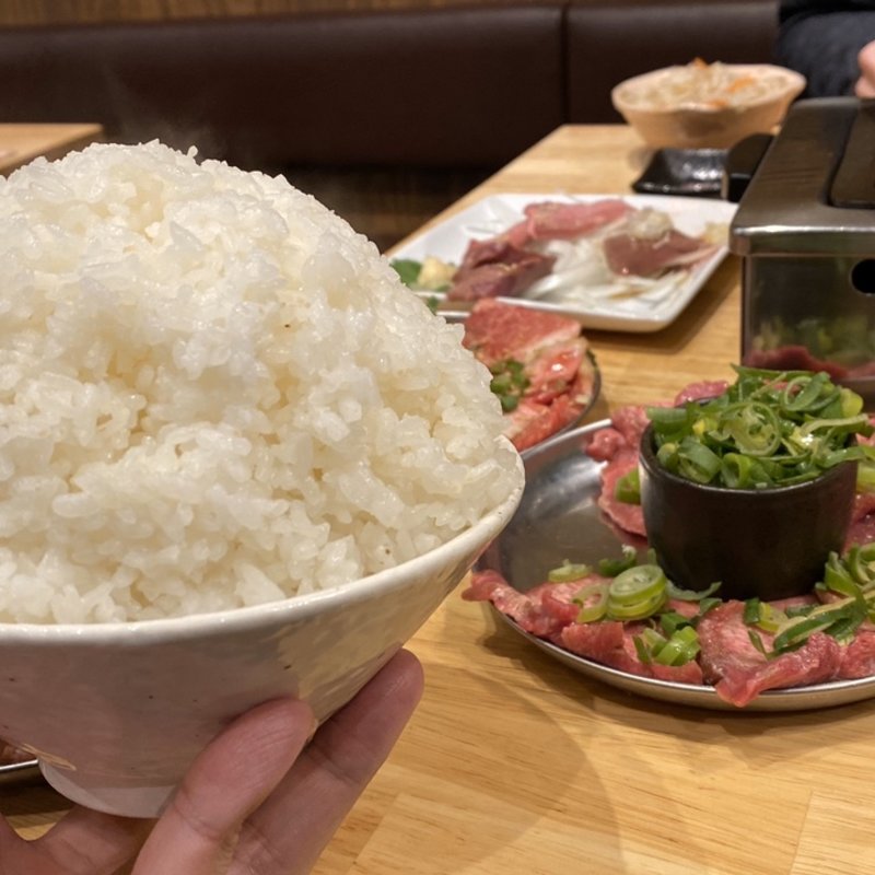 ライス（大）(焼肉・ホルモン酒場 まるぞう)