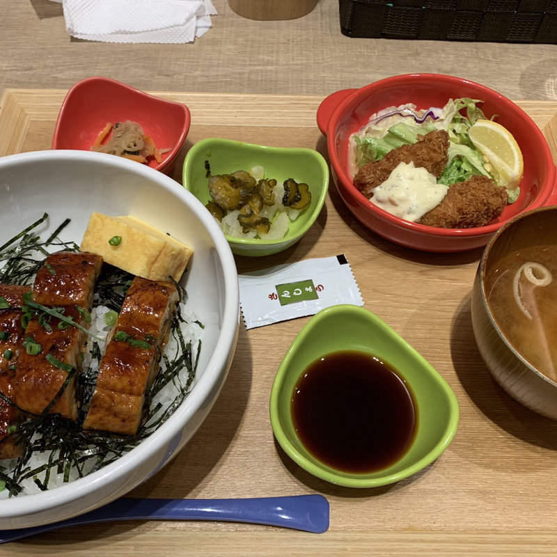 (和ごはんとカフェ chawan)