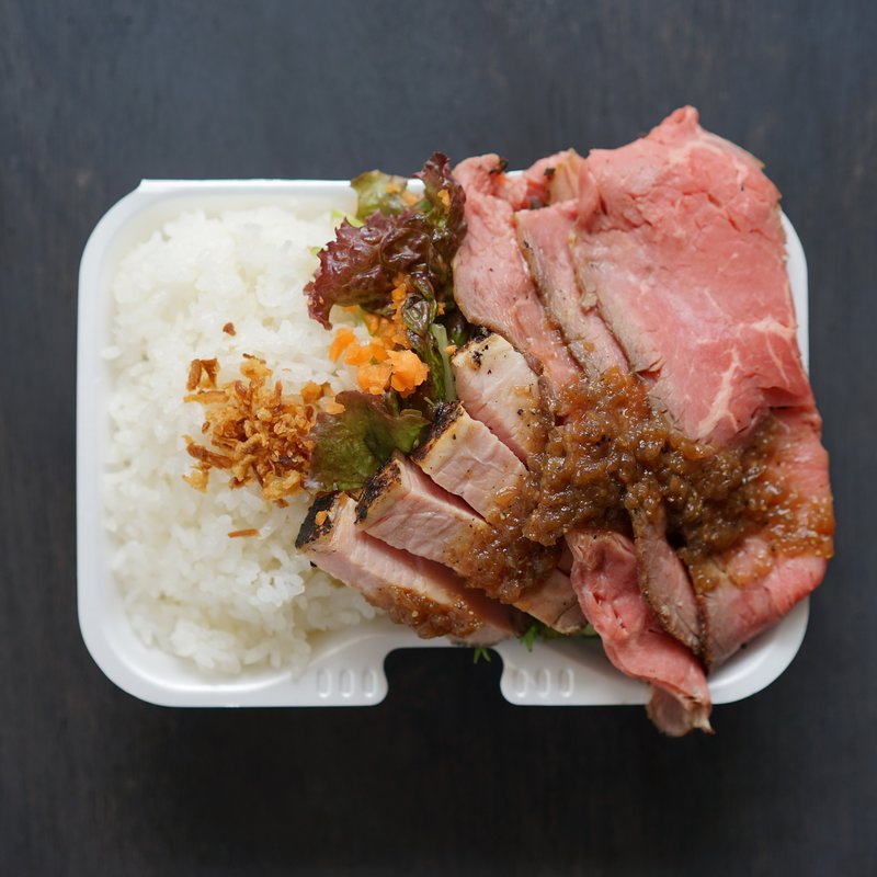 ビーフ＆ポークミックス弁当（毎日/キッチンカー）(B&D KURIYA)