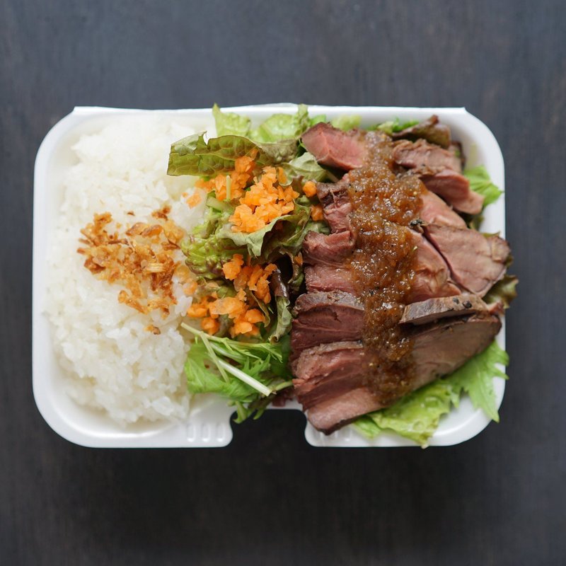 炭焼き鹿肉赤身弁当（毎日/キッチンカー）(B&D KURIYA)