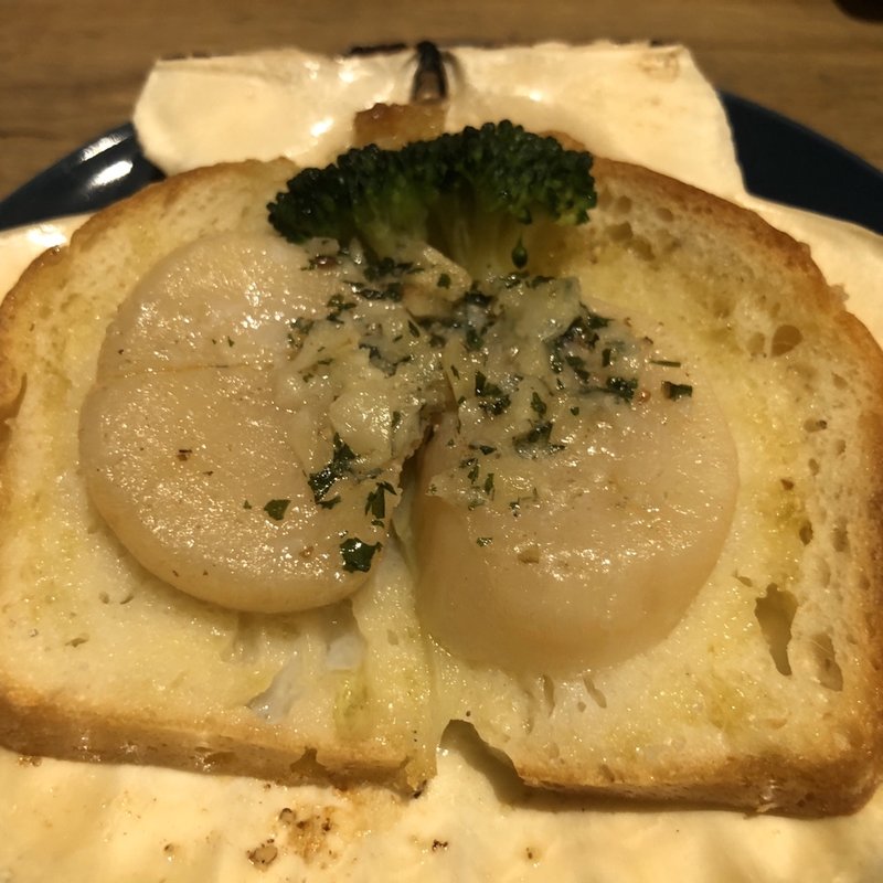 ホタテのブルギニオンバター焼き(ル・コントワール・ロメオ)