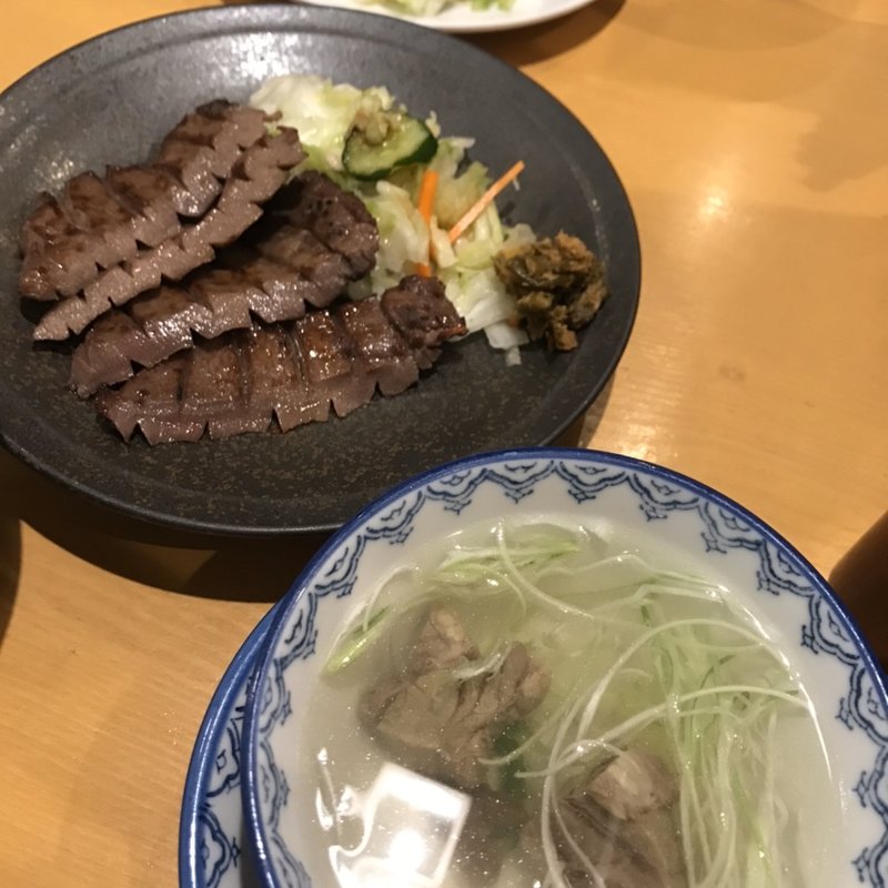 特切り厚焼き定食(2枚4切)(味の牛たん 喜助 定禅寺店 （きすけ）)