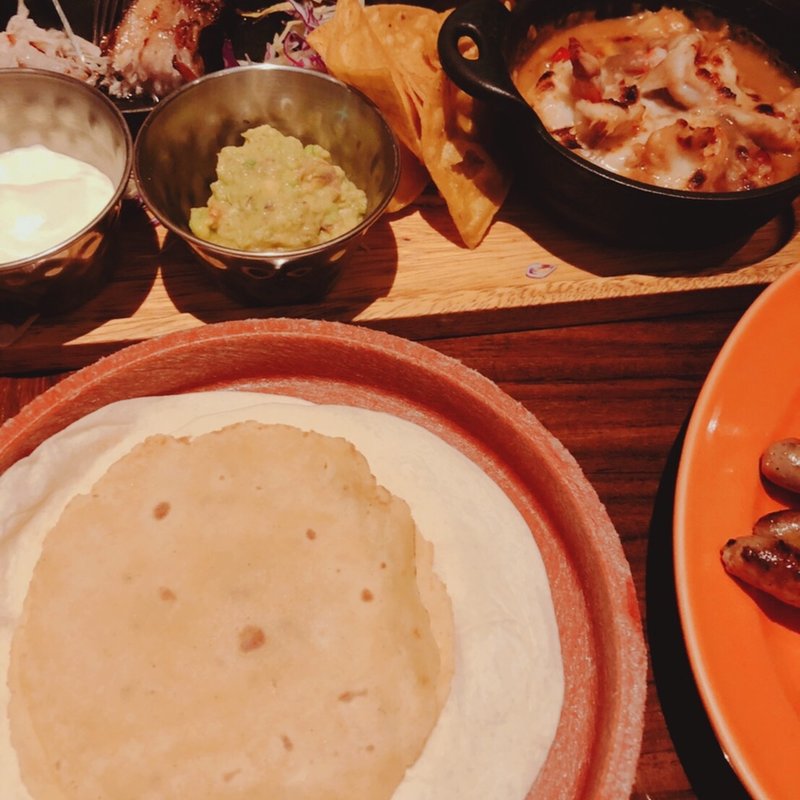 タコスセット(el caliente -modern mexicano- （エル　カリエンテ）)