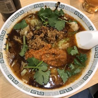 麻辣坦々麺(桂花ラーメン 新宿末広店 （けいからーめん）)