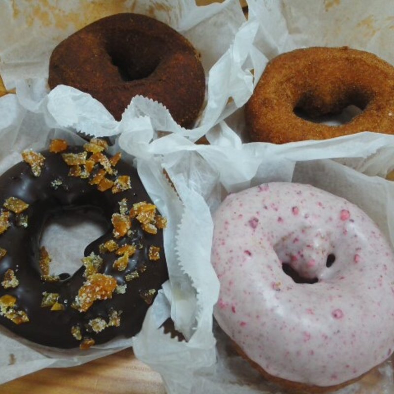 ドーナツ(SO SO SOW)