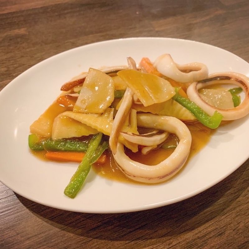 スルメイカのカキソース炒め(中華とお酒くるみ)