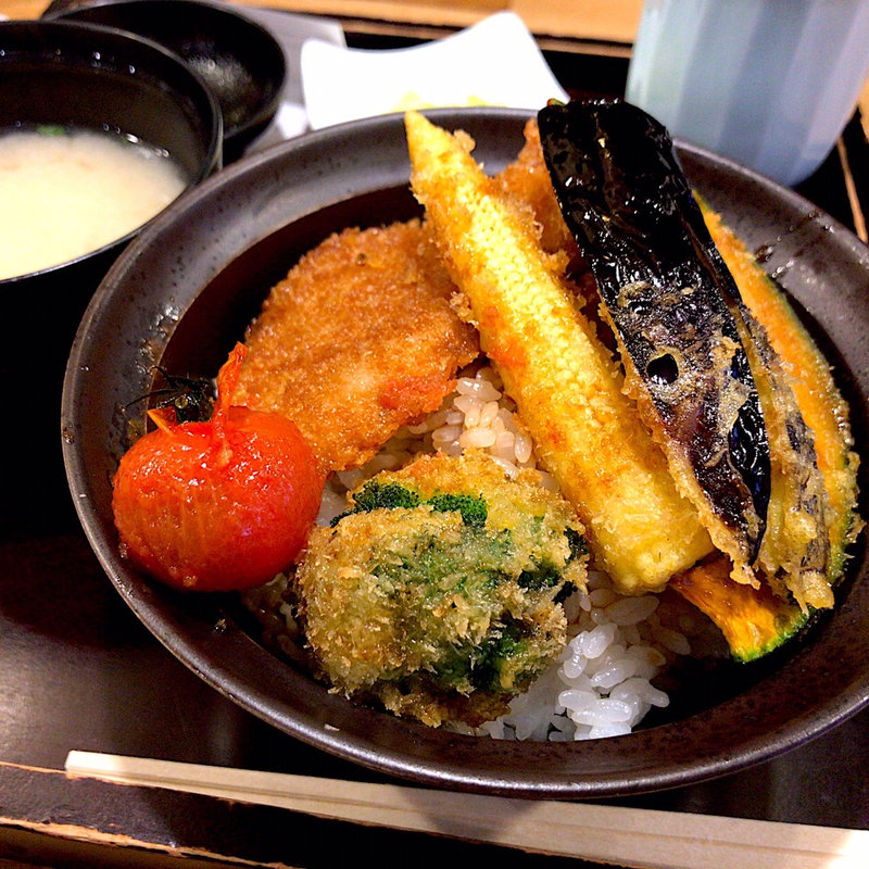 野菜かつ丼(新潟カツ丼タレカツ 本店)