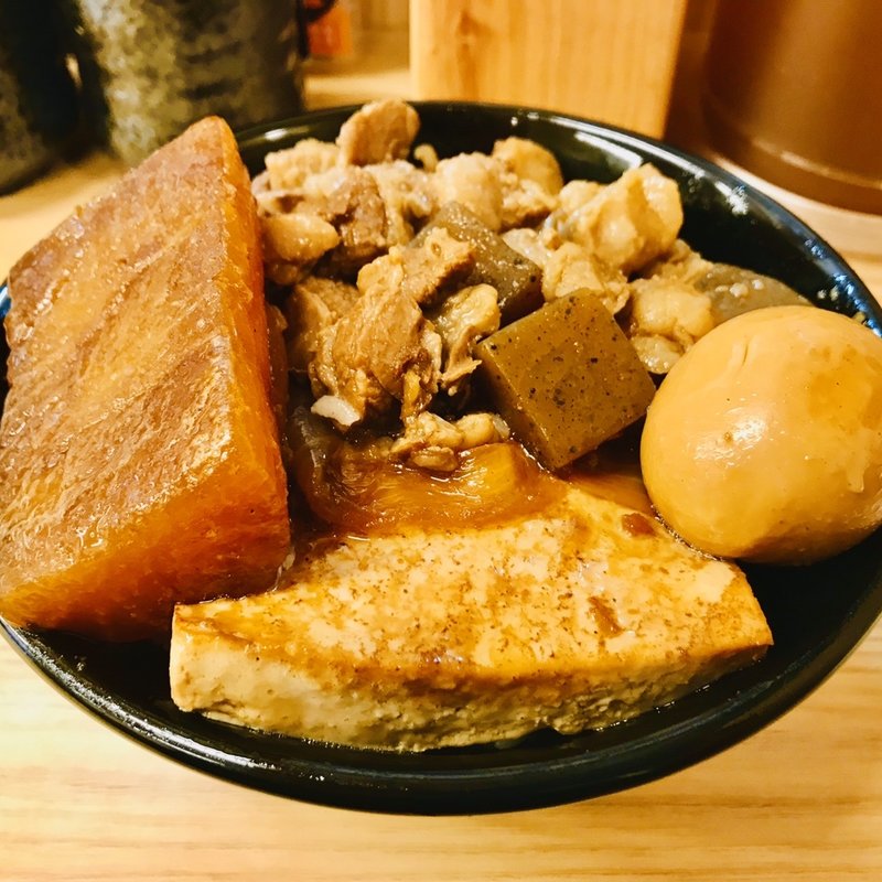 デラ肉めし(山盛)(肉めし 岡むら屋 高田馬場)