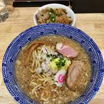 にぼ助ら〜めん(厳選煮干ラーメン 初代 にぼ助 )