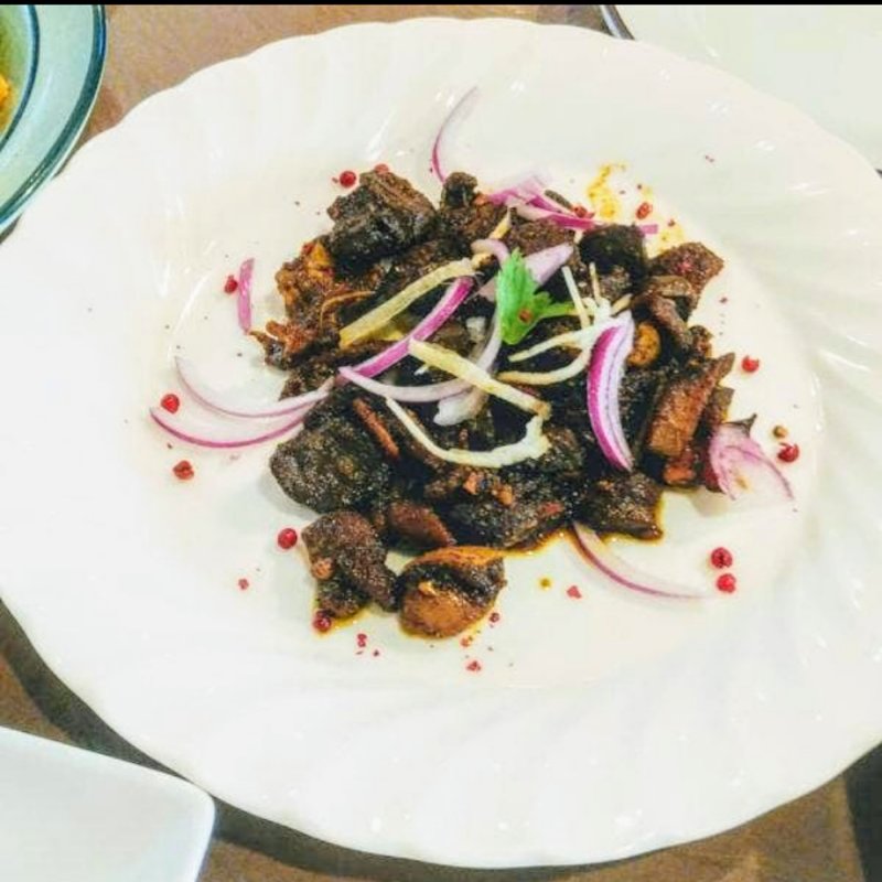 山羊の肝のスパイス炒め(jujudhau)