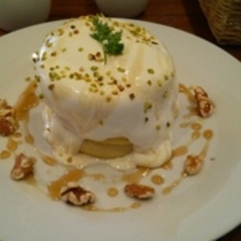 メープルナッツパンケーキ(カフェドゥスヴェニール （Cafe de　Souvenir）)