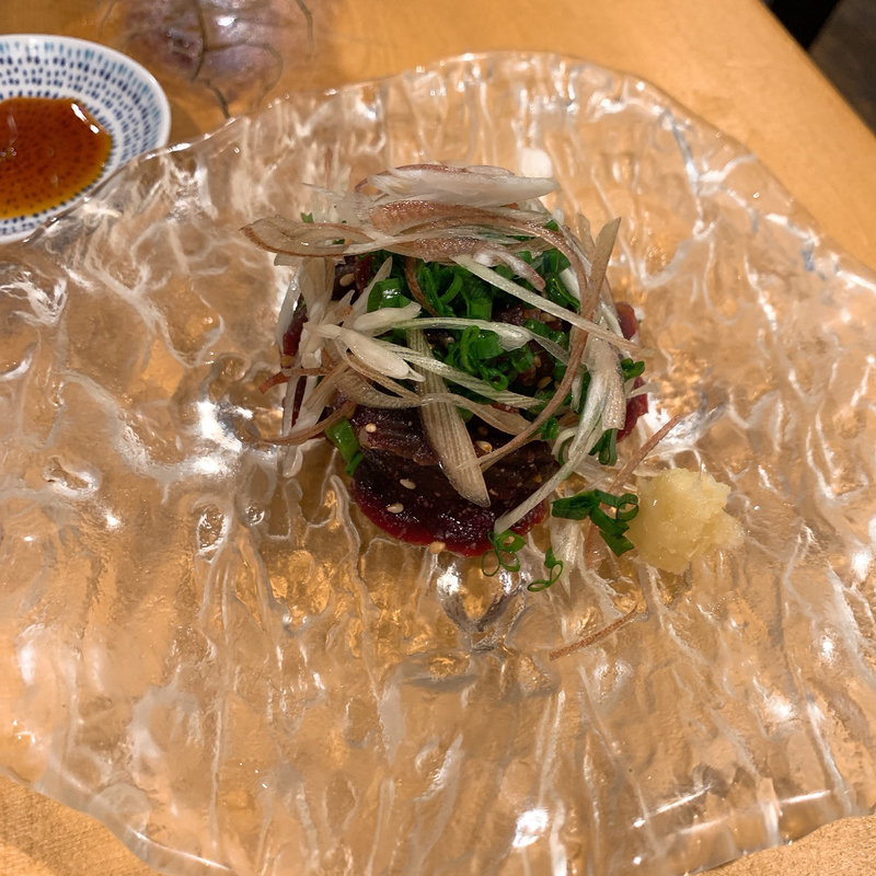 くじら刺身(酒場 BETTAKO)