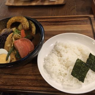 1日分の野菜スープカレー(カレー食堂 心 下北沢店)