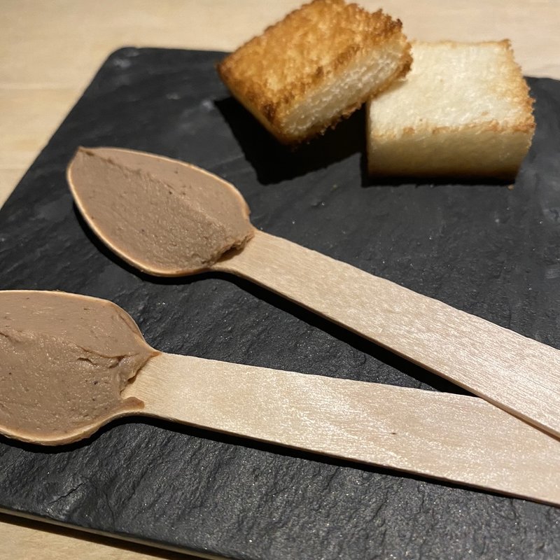 手造りレバーパテ 自家製パンと(中目黒いぐち 麻布十番店)