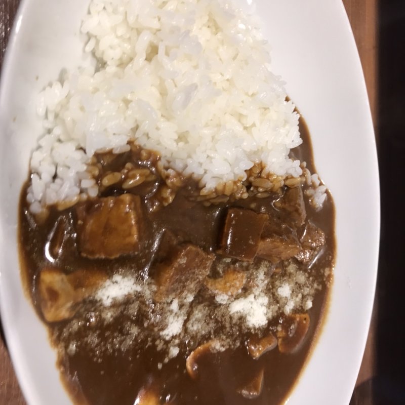 ビーフカレー(魚とカレーのお店)