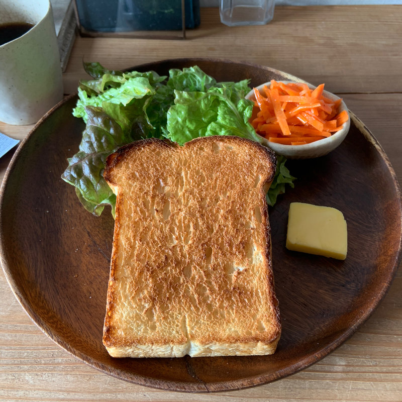 トーストのプレート(うぐいすと穀雨)