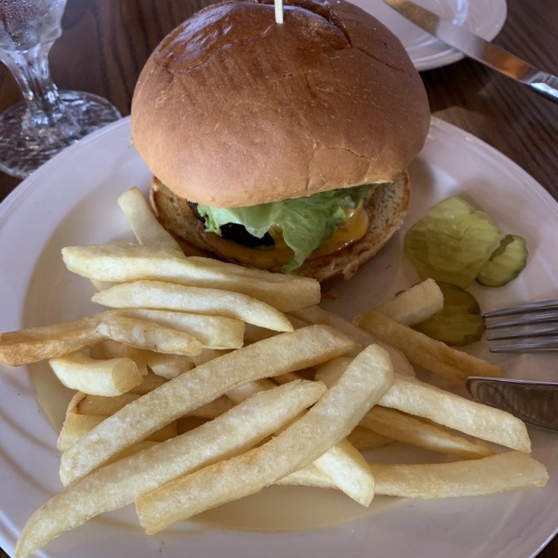 ハンバーガー(シーサイドリストランテ （Seaside Ristorante）)