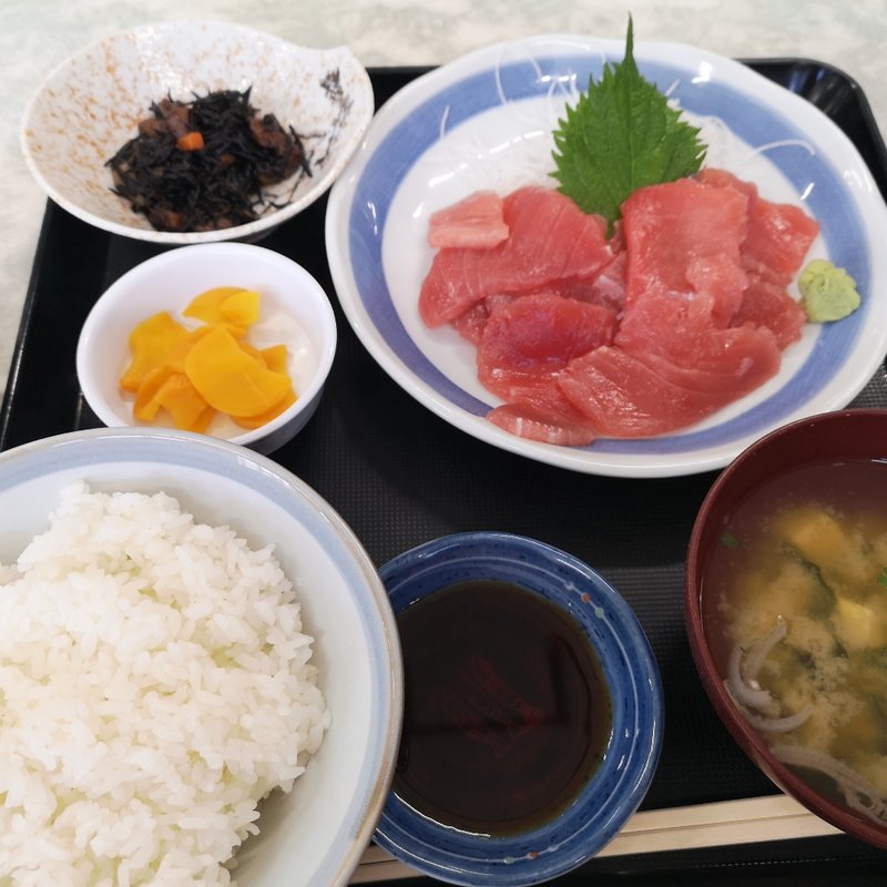 中おち定食(蒔田 )