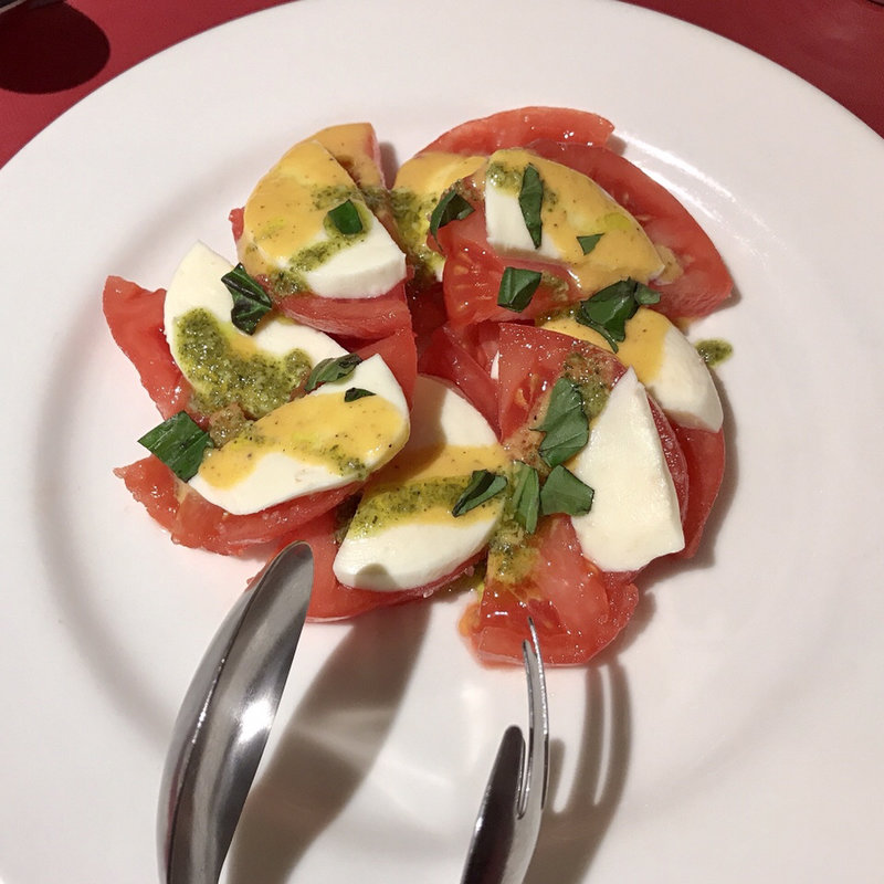 トマトサラダ(ピノキオ)