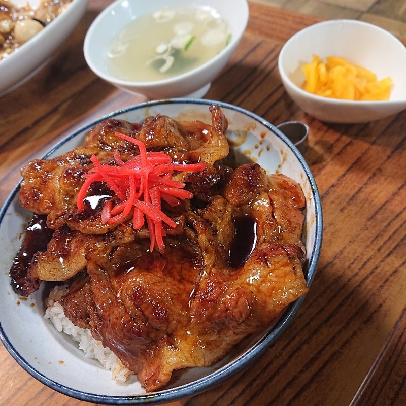 豚丼セット(南大門駅前店)