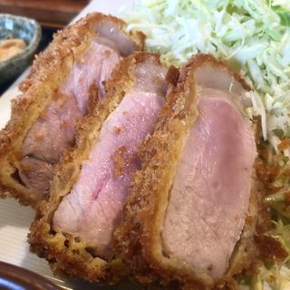 32 豚ロースかつ定食 とんかつ しお田 とんかつ しおた の口コミ一覧 おいしい一皿が集まるグルメコミュニティサービス Sarah