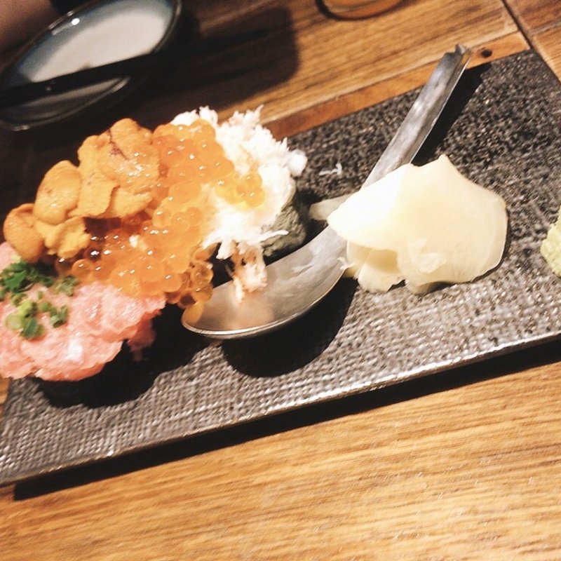 のっけ寿司(魚真 吉祥寺店)