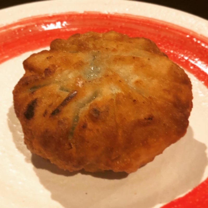 ニラ饅頭(厨酒房ぱんどら)