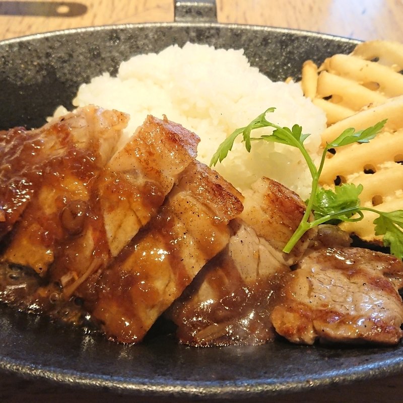 鉄板サーロインステーキ＆ライス(Dexee Diner　たまプラーザ)