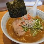 エビ平