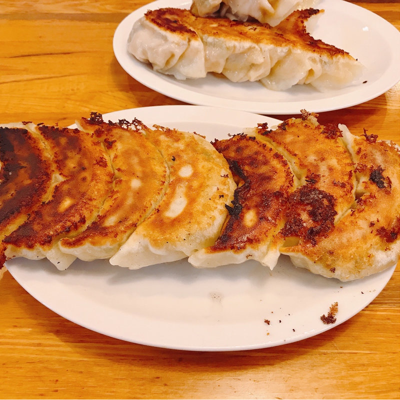 タンタン餃子(餃子屋)