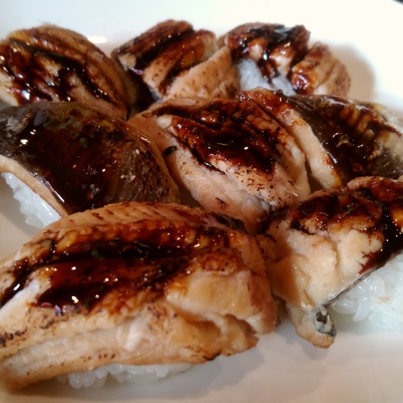 穴子にぎり(華寿司)